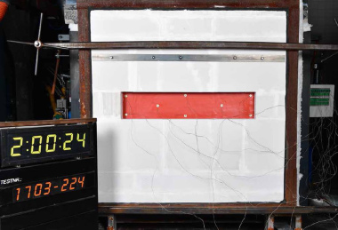 Feuerhemmende, begehbare Lösungen - BS BRANDSCHUTZ