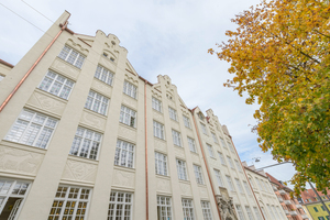  Die Grundschule Haimhauser Straße befindet sich im Herzen Münchens und wurde ursprünglich von dem Architekten Theodor Fischer entworfen. 