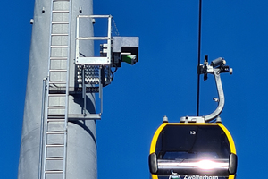  Das „Pyrosmart“-System an der zweiten Stütze überwacht den Bereich unterhalb der Seilbahn. 