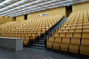  Der Physik-Hörsaal ist in den beiden Untergeschossen des Audimax-Gebäudes untergebracht 