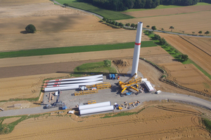  Bau einer Windenergieanlage der EnBW im Jahr 2017, Windpark Dünsbach, Gemeinde Gerabronn. Für den Windpark hatte die Genehmigungsbehörde ein unterirdisches Löschwasserreservoir gemäß DIN 14230 gefordert 