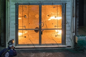  Prüfungen zu Brandverhalten von Baustoffen  