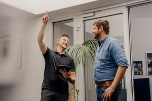  Digital unterstützt ist der Techniker-Einsatz vor Ort schneller erledigt. 