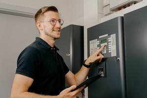  Einfacher, schneller, wirtschaftlicher: Mein HPlus bietet Optimierungspotential für die eigenen Geschäftsprozesse. 