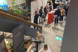  Gut besucht: Die Ausstellung der Partner des Fachforums Brandschutz. 