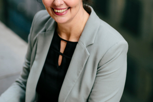  … und Birgit Lange, Produktmanagerin Brandschutz beim EIPOS. 