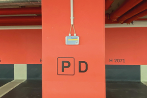  <div class="bildtext">Sensoren erfassen kontinuierlich die Schadstoffkonzentration in den <br />unterirdischen Parkzonen.</div> 